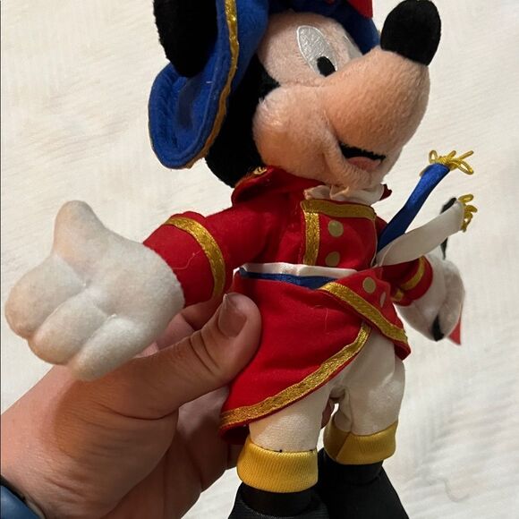 Disney Mickey Mouse France plush - Picture 6 of 8